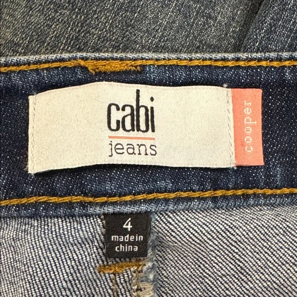 CAbi Cooper Jeans in Size 4 NWOT Fall 2025 season - Picture 4 of 6
